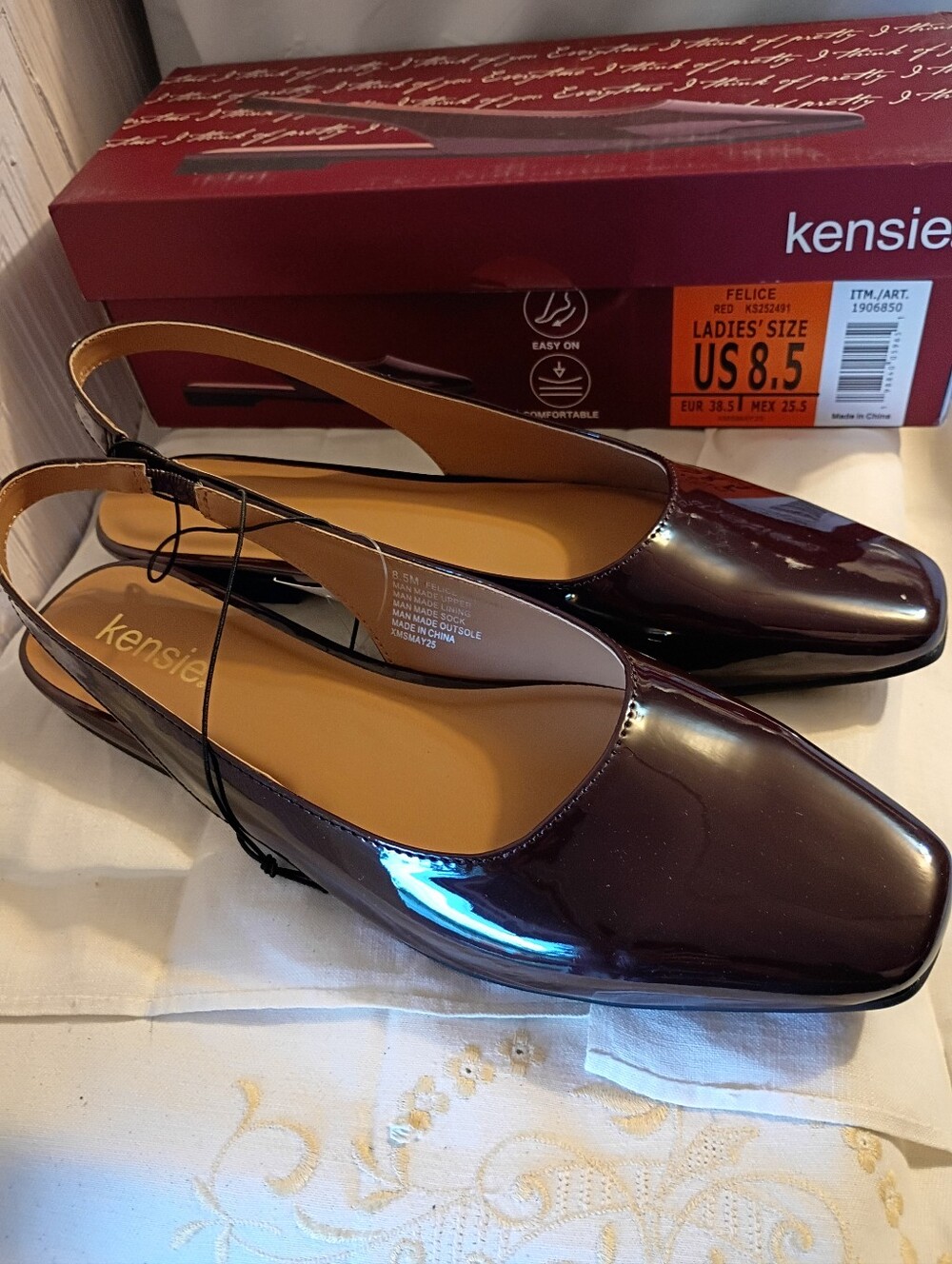 New! Kensie Felice Shoe in Red Maroon Slingback Slip On Womens Size 8.5